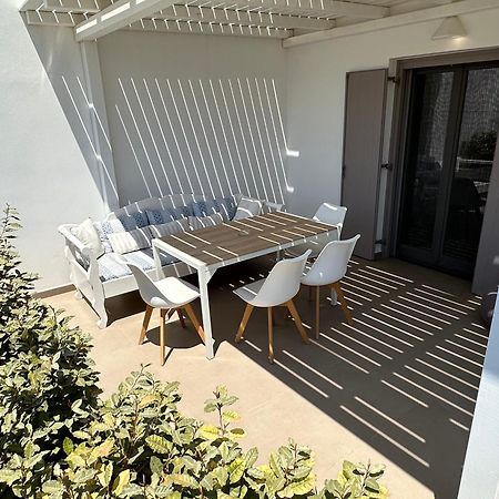 Levanda Guest Houses Andiparos Bagian luar foto