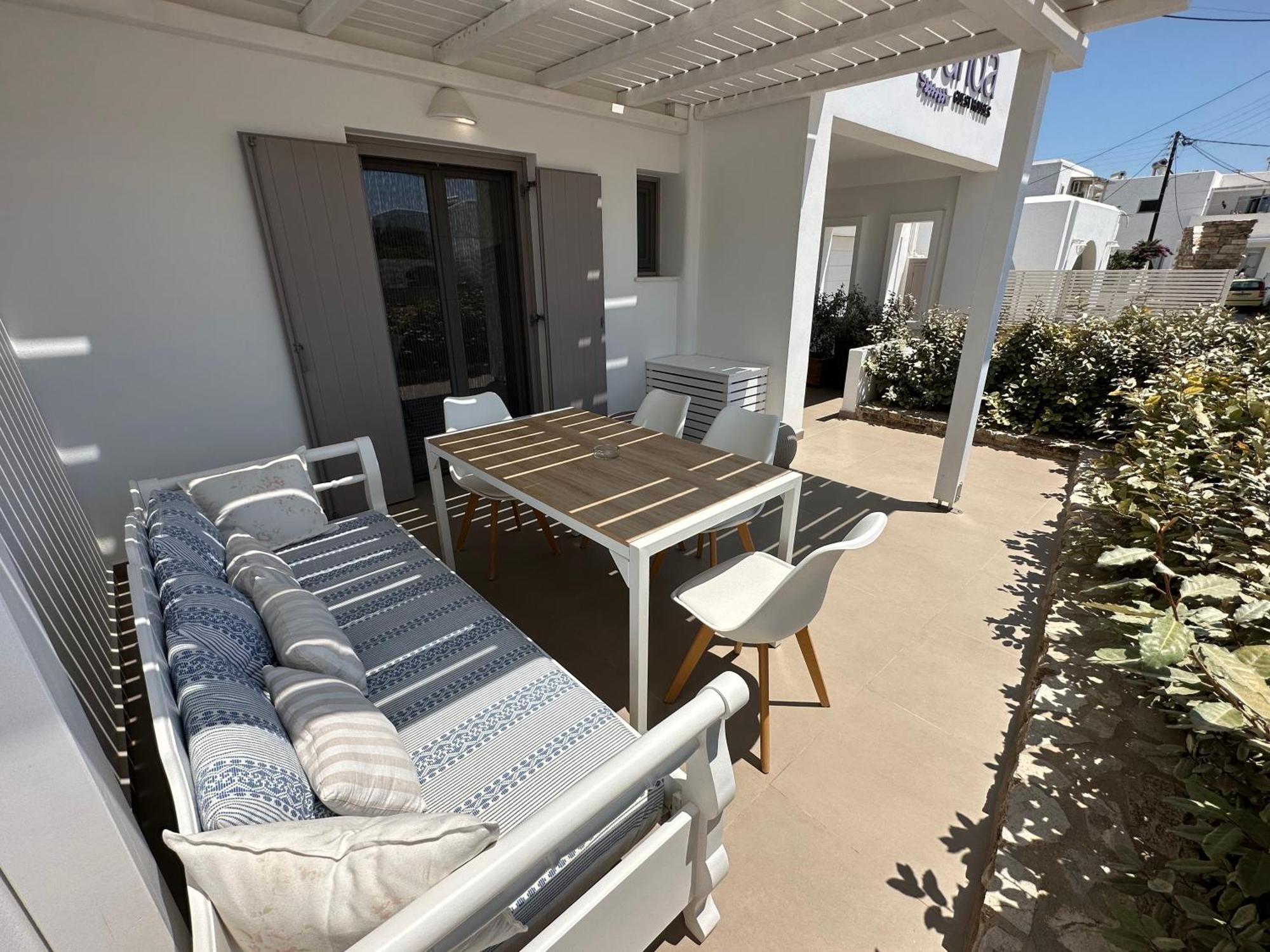 Levanda Guest Houses Andiparos Bagian luar foto